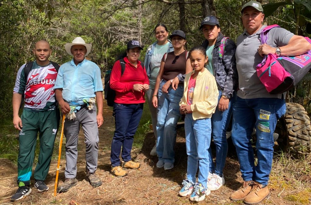 WhatsApp Image 2025-10-17 at 1.53.16 PM (1)